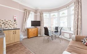 Beachcliffe Holiday Apartments